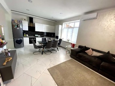 Продам 2-поверховий будинок OM