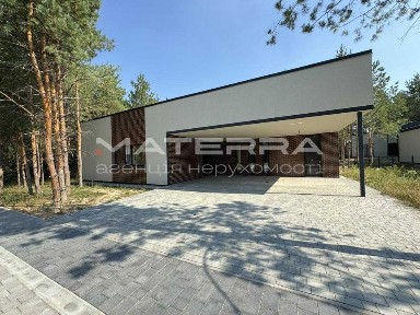 КМ Legit Продаж будинку 147.5 м2 в оточенні хвойного лісу