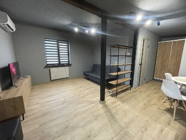 Оренда міні-будинку на мальованці