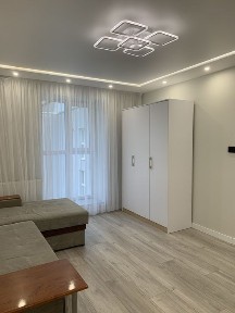 Довгострокова оренда просторої 2-кімнатної квартири біля 2 лікарні