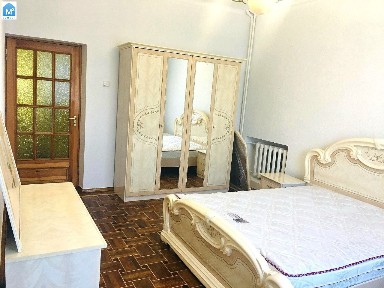 Продам 2к квартиру, центр Мироносицька, сертифікат