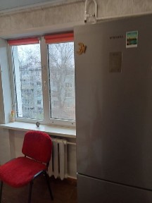 Оренда невеликої 3кмн Космос