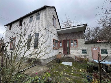 Продаж дачного будинку з виходом до лісу с. Хвильово-Сорочин