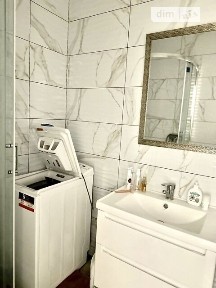 Здам подобово 1к квартиру на вул. Руська 226-228 • ID 33401776