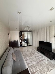 Продам 1к на ж/м Тополь 3