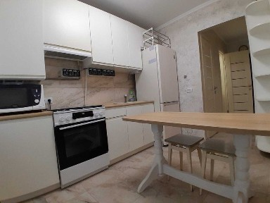 Здам на тривалий період 2- кімн. вул. Героїв 128 бригади/Грушевського