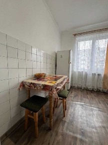 Оренда 2 - кімнатної квартири вул. Целевича