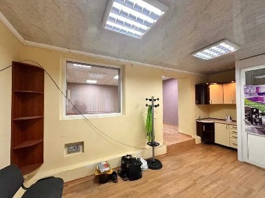 Продам комерційне приміщення