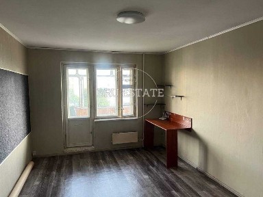 Продам зручну 2к кв на пр-т Червоної Калини 93Б Троєщина Деснянський