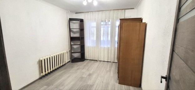 Перша здача після ремонту2- х кімнатна Достоєвського