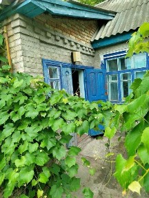 Продам будинок смт. Рокитне ЦЕНТР міста