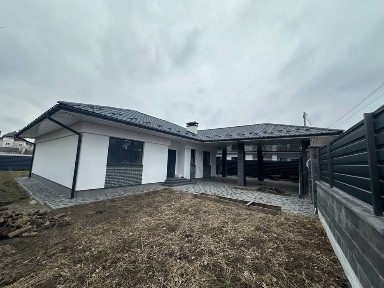 Будинок готовий до ремонту ! Одеська траса. Газ