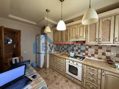 3к квартира з косметичним ремонтом, 63кв. м.