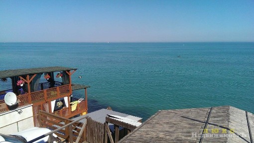 Продам дом, дачу в Совиньоне, первая линия моря!