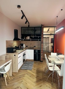 Оренда нової квартири в центрі