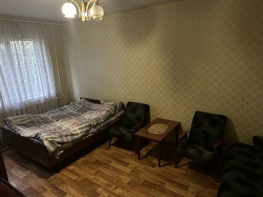 Здається 1 кімнатна квартира В центрі міста.