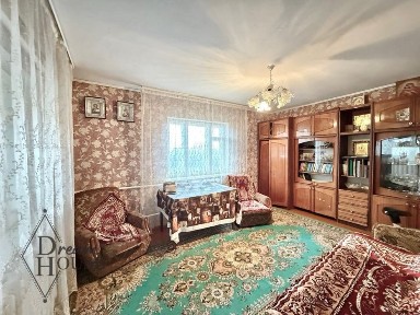 Продаж 2 поверхового цегляного будинку