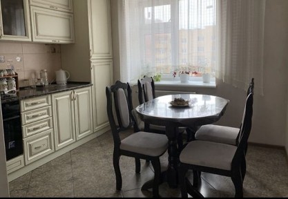 Довгострокова оренда 2 кімнатної квартири на Площі Ринок