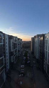 Здана видова велика квартира 772$\кв. м