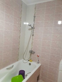 Здається в довготривалу оренду 3-х кімн. квартира в м. НОВОЯВОРІВСЬК.