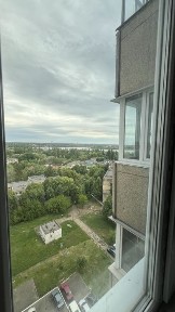 Продаж 3к кв на 129 кварталі