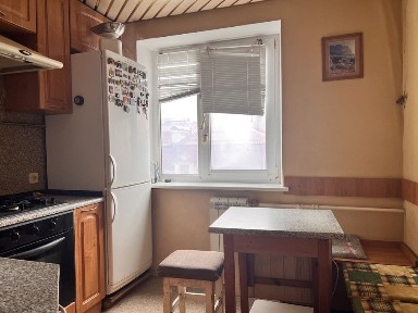 Київ, Солом'янський, вулиця Преображенська 40