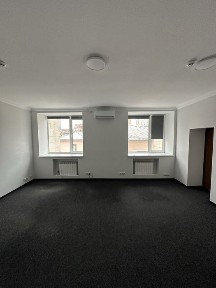 Офис в бизнес центре (сечевых стрельцов 37-41)