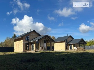 Продаж 2 поверхового будинку з верандою і ділянкою на 1.5 га, 140 кв. м, 5 кімнат, на вул. Центральна 54 • ID 33713216