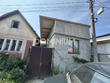 Продається будинок в м. Тячів