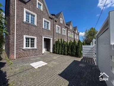 Таунхаус 184 м² в Києві від забудовника поряд з ЖК Британський Квартал