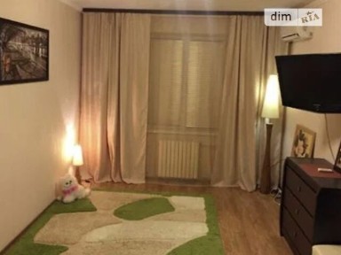 Довготривала оренда 1к квартири на вул. Сонячна Набережна 34 • ID 33713273