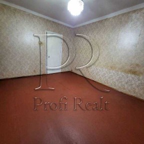 Киев, Чернобыльская ул., 18