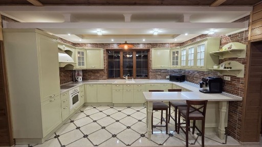 Терміново! Автономний теплий будинок 225м2. Генератор. Зарядка для е/м