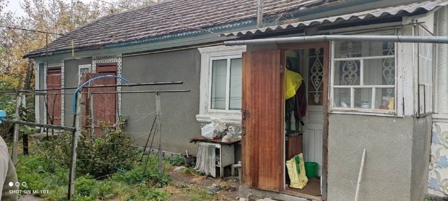 Продається будинок в с. Михайлівка Дністровського р-ну Чернівецької обл