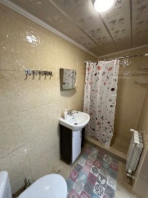 Здам будинок подобово