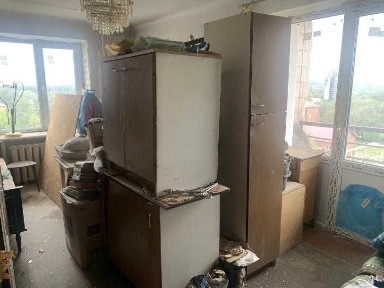 Продам 2 к. із. квартиру метро Х. Гора 12 хв пішки