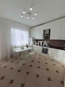 Трикімнатна квартира в новобудові з євроремонтом