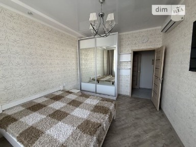 Середньофонтанська вулиця, район Приморський, Одеса, вул. Середньофонтанська • ID 33713434