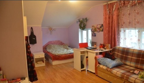 Продажа дома 200 м², Черноморского Казачества ул.