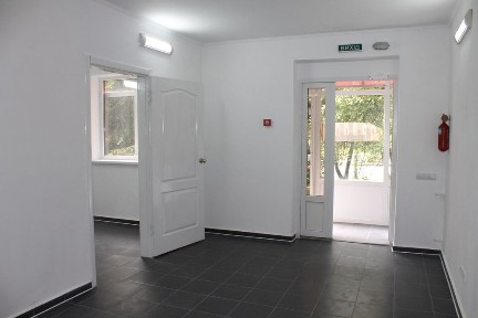 Здам 50 квм на Неб. Сотні під комерцію