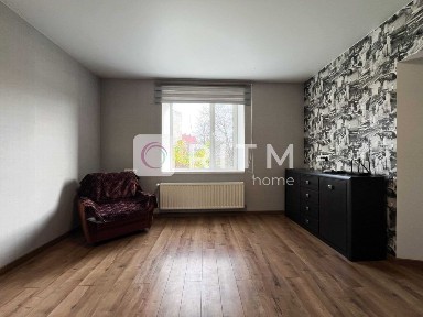 Оренда 3 кім. частини будинку з власною прибудинковою територією.