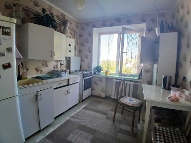 Трикімнатна квартира продаж