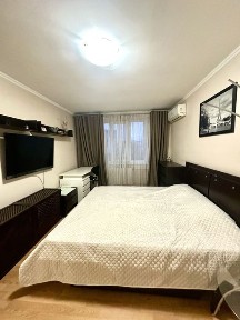 Оренда 2к квартири Героїв Дніпра 6