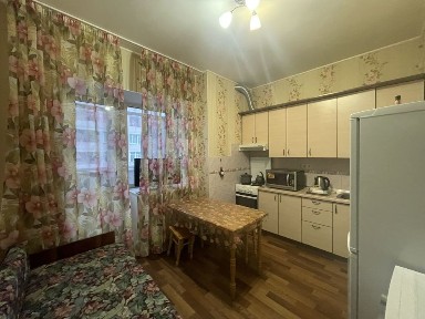 Оренда 1 кімн. квартири на Чайці