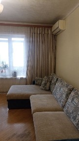 Здається трьохкімнатна квартира Майдан Захисників України