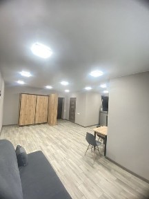 Харків, Слобідський, вулиця Сергія Барсукова 10