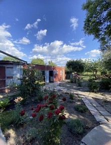 Продаж окремого цегляного будинку у районі Розсошенці