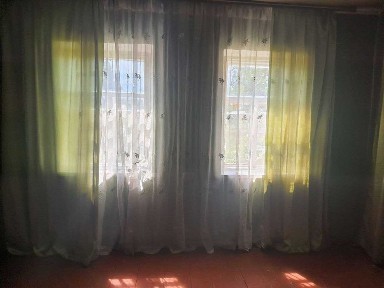 Продам будинок із цегли біля річки та лісу (розглядаю розстрочку)