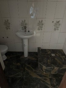 Продам 2 кв центр міста п-он сільпо