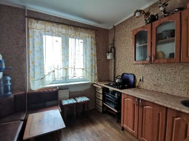 Продам 3х кімнатну квартиру на Осіпенковському